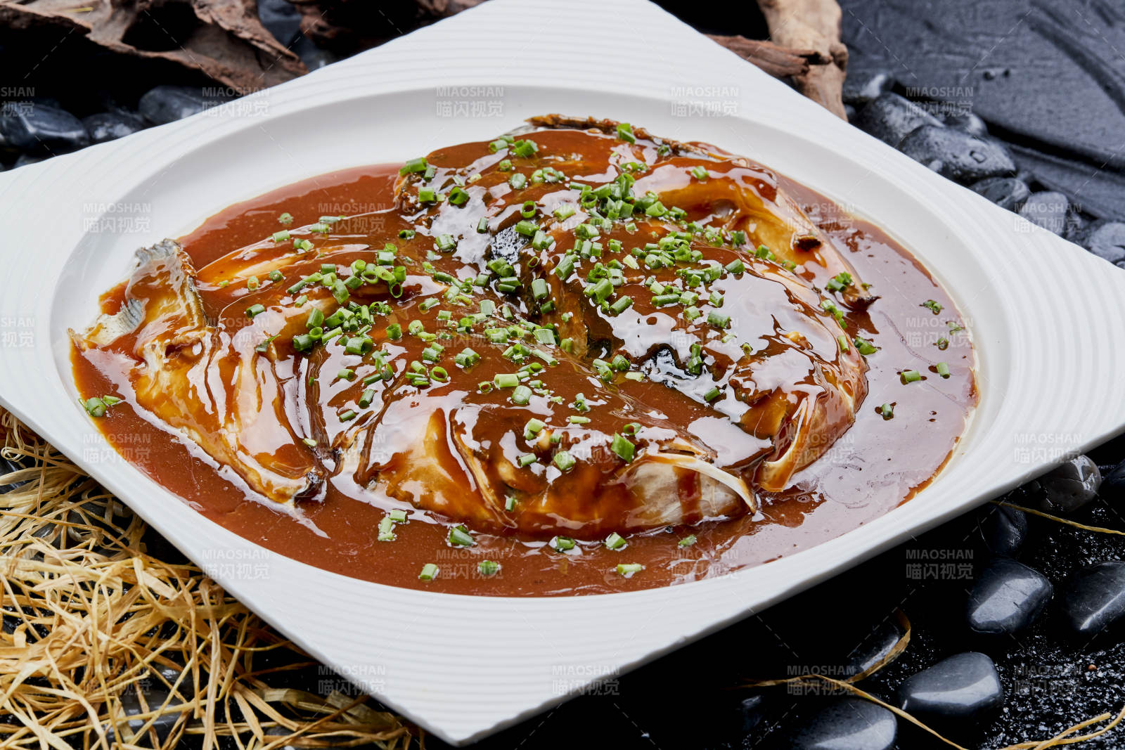 酱焖千岛湖野生大鱼头