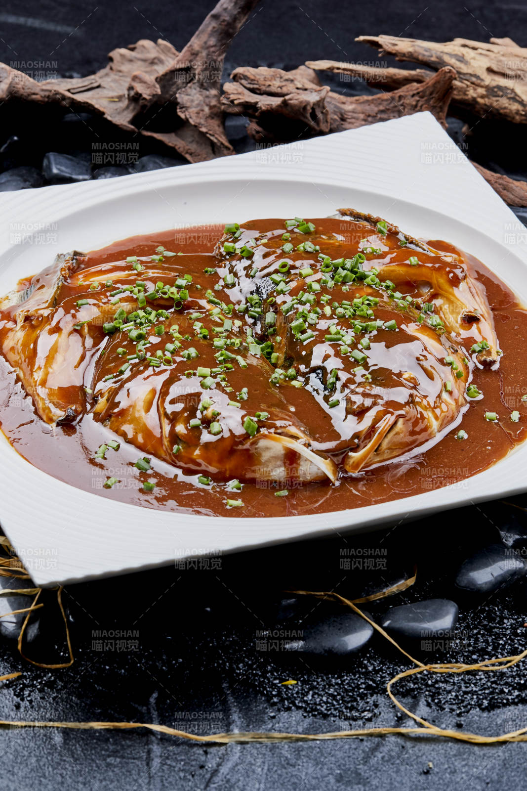 酱焖千岛湖野生大鱼头