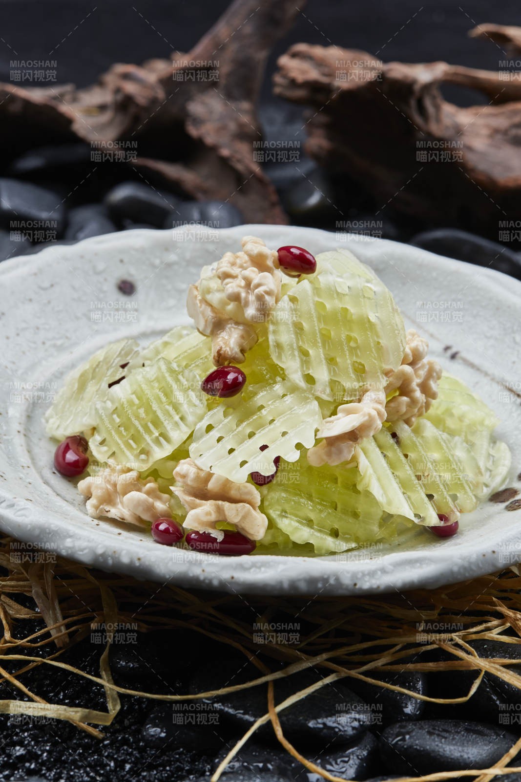 蜜豆桃仁拌芦笋