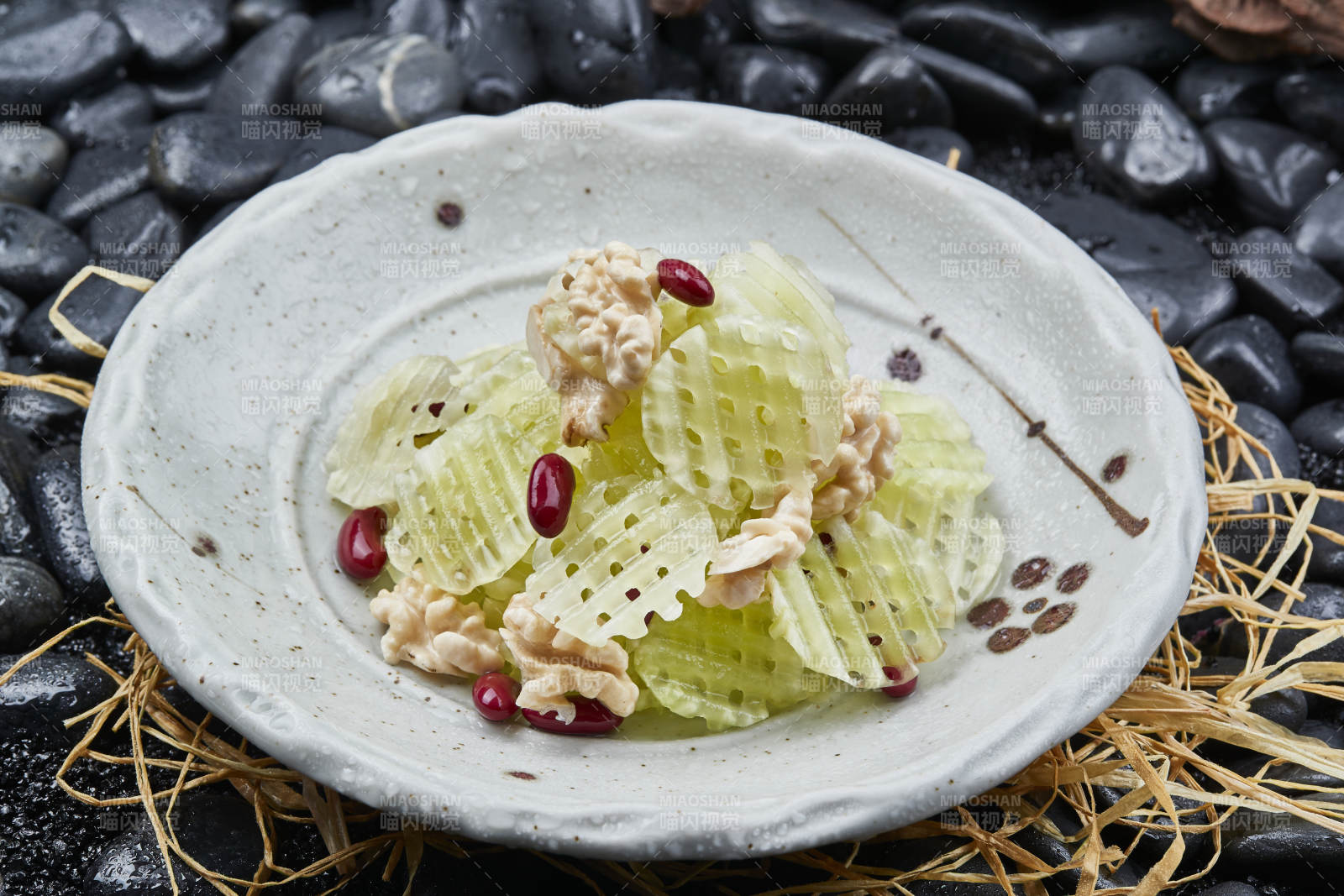 蜜豆桃仁拌芦笋