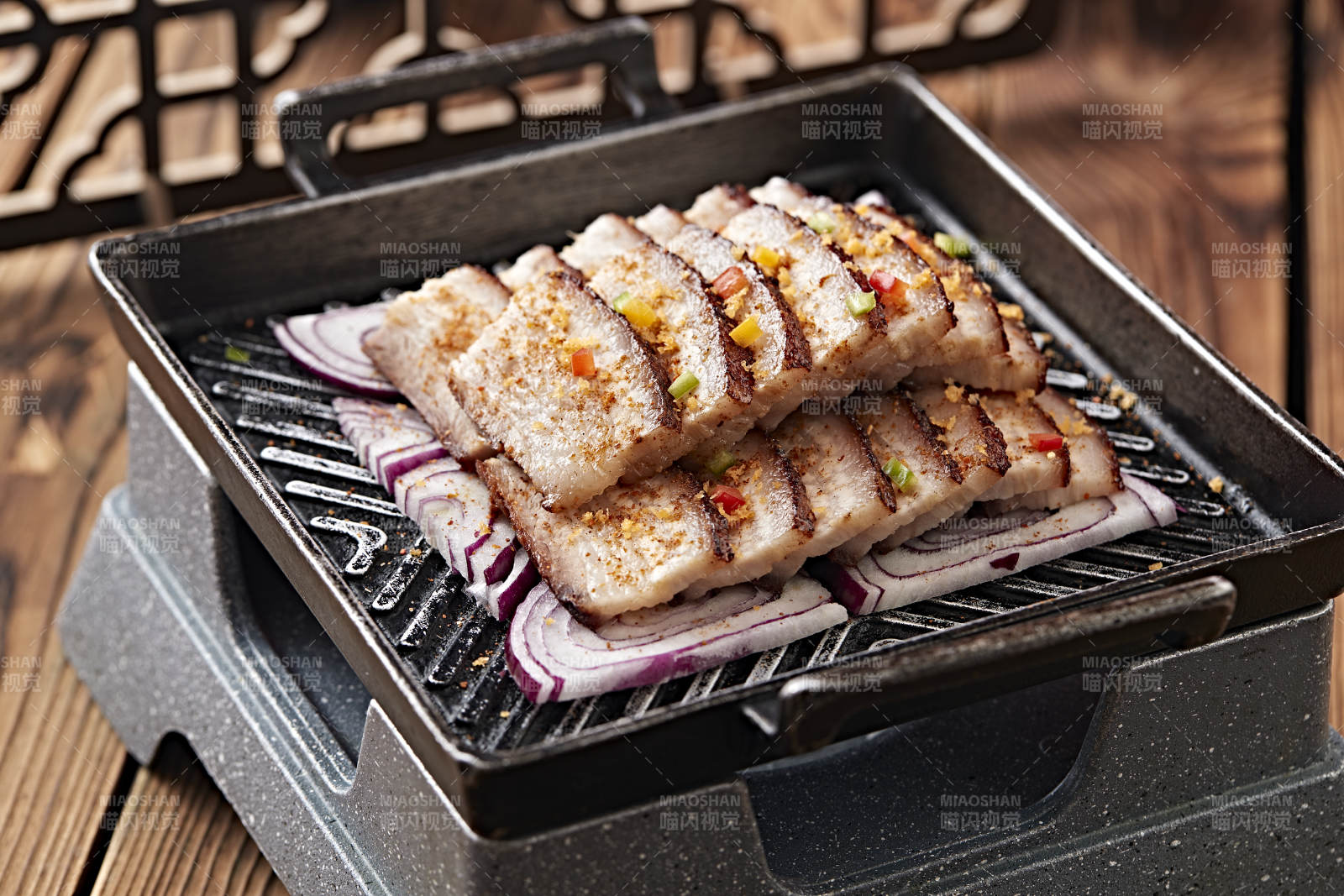 炙子鐵板香烤五花肉