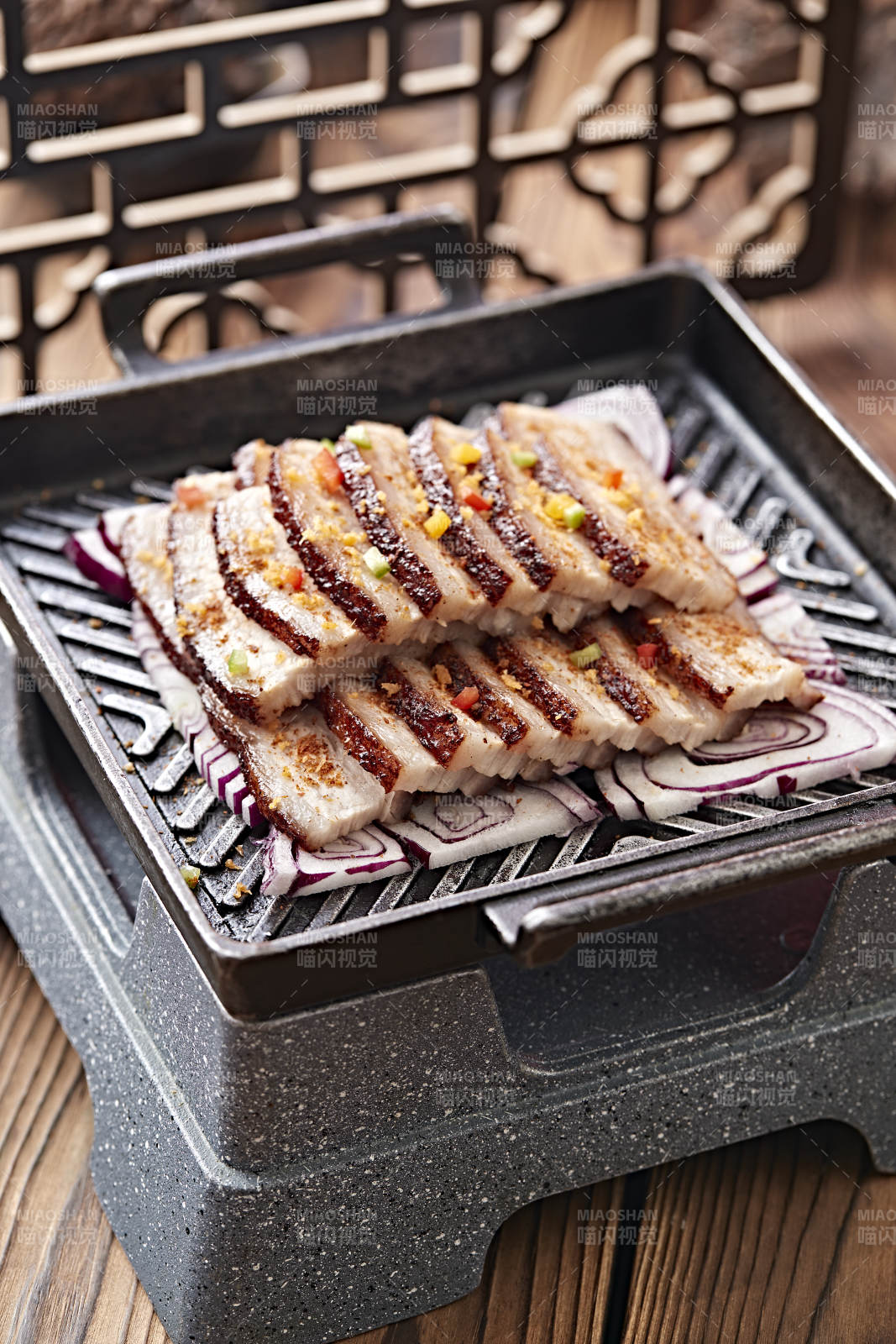 炙子鐵板香烤五花肉