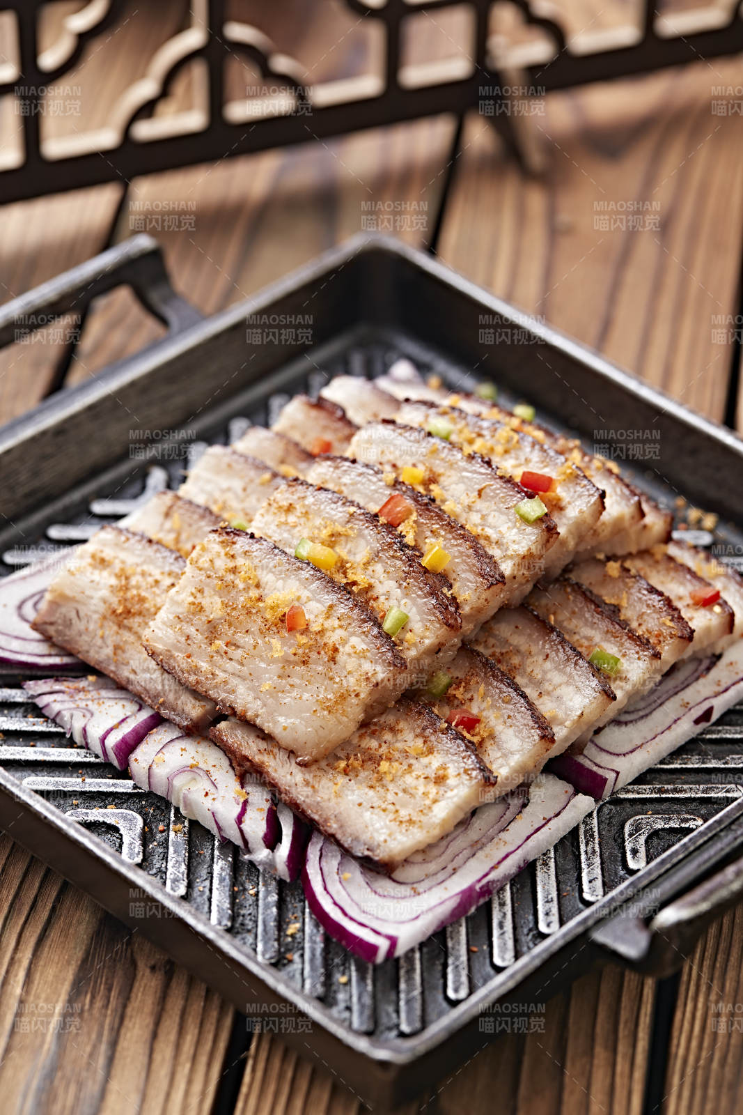 炙子鐵板香烤五花肉