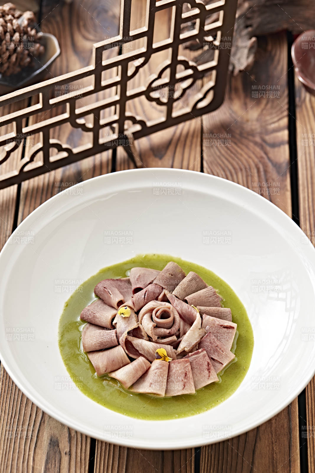 澆汁牛口條牛舌