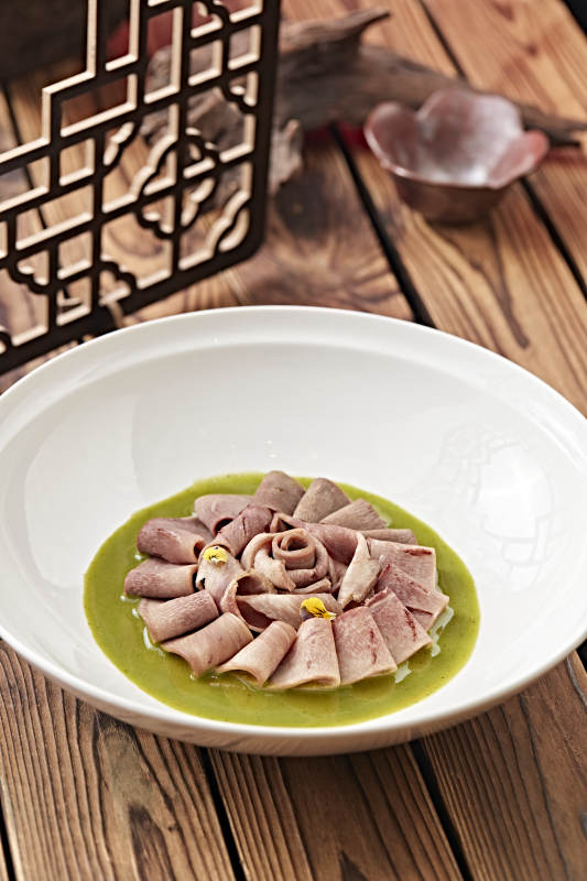 浇汁牛口条牛舌