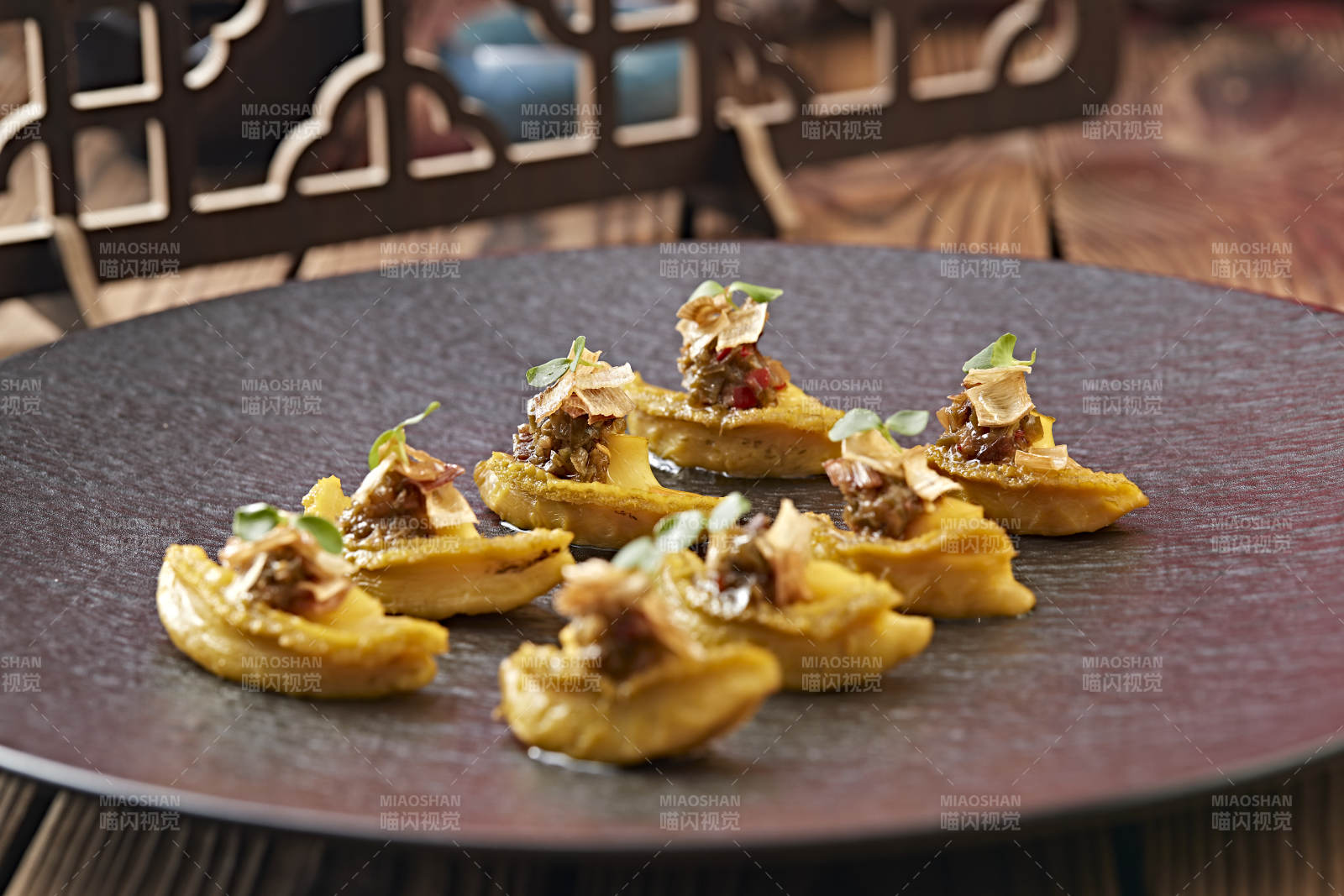 山椒醬配油煎鮮鮑魚