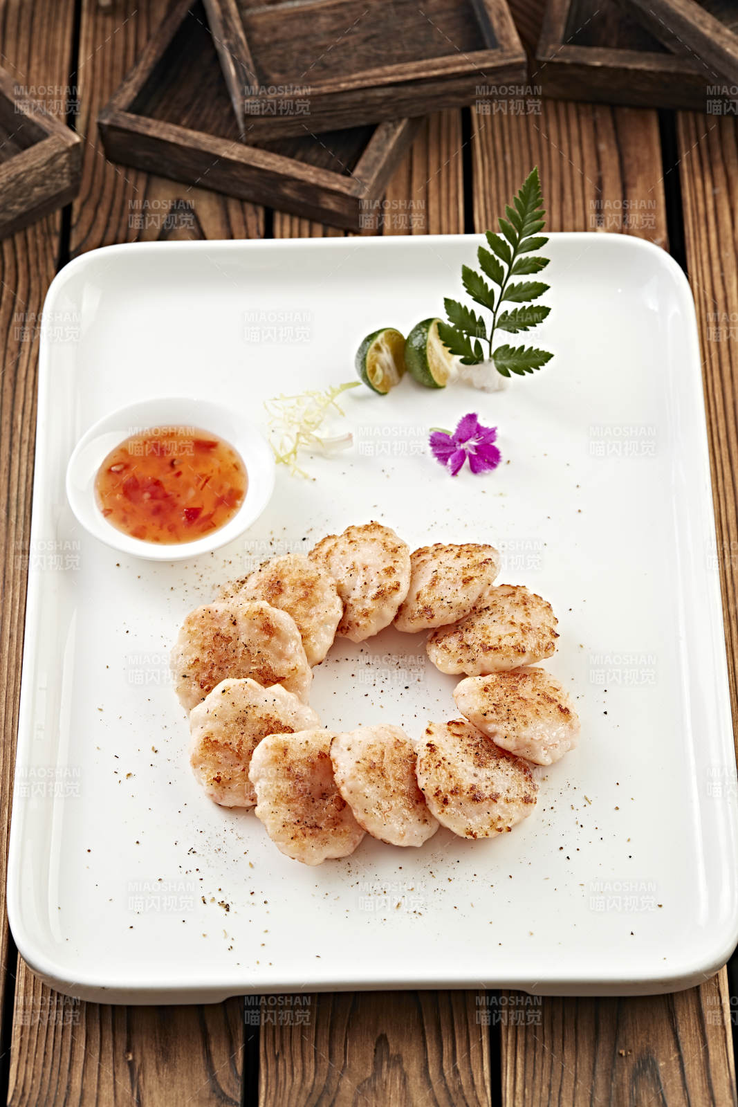 香炸深海虾肉饼