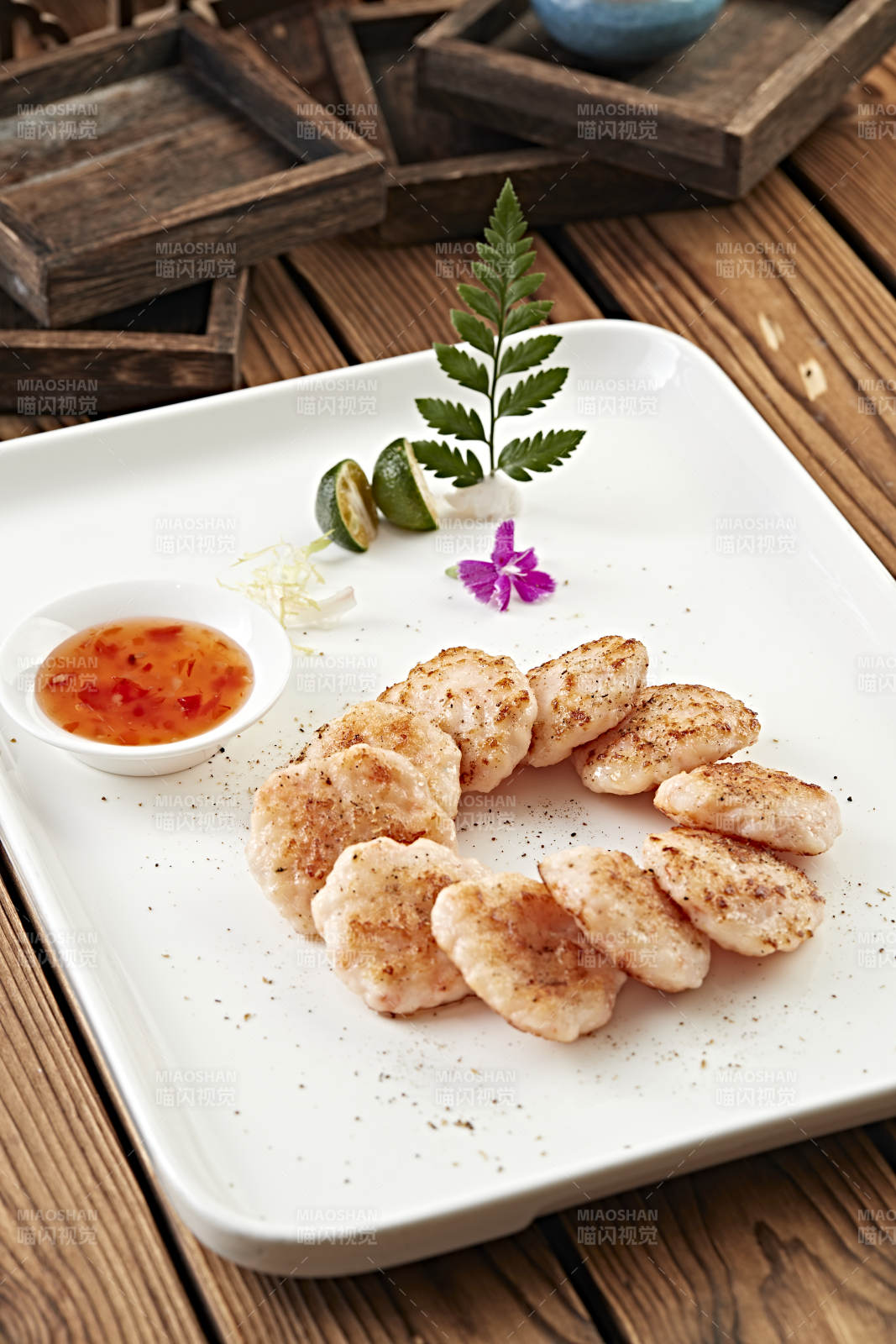 香炸深海虾肉饼