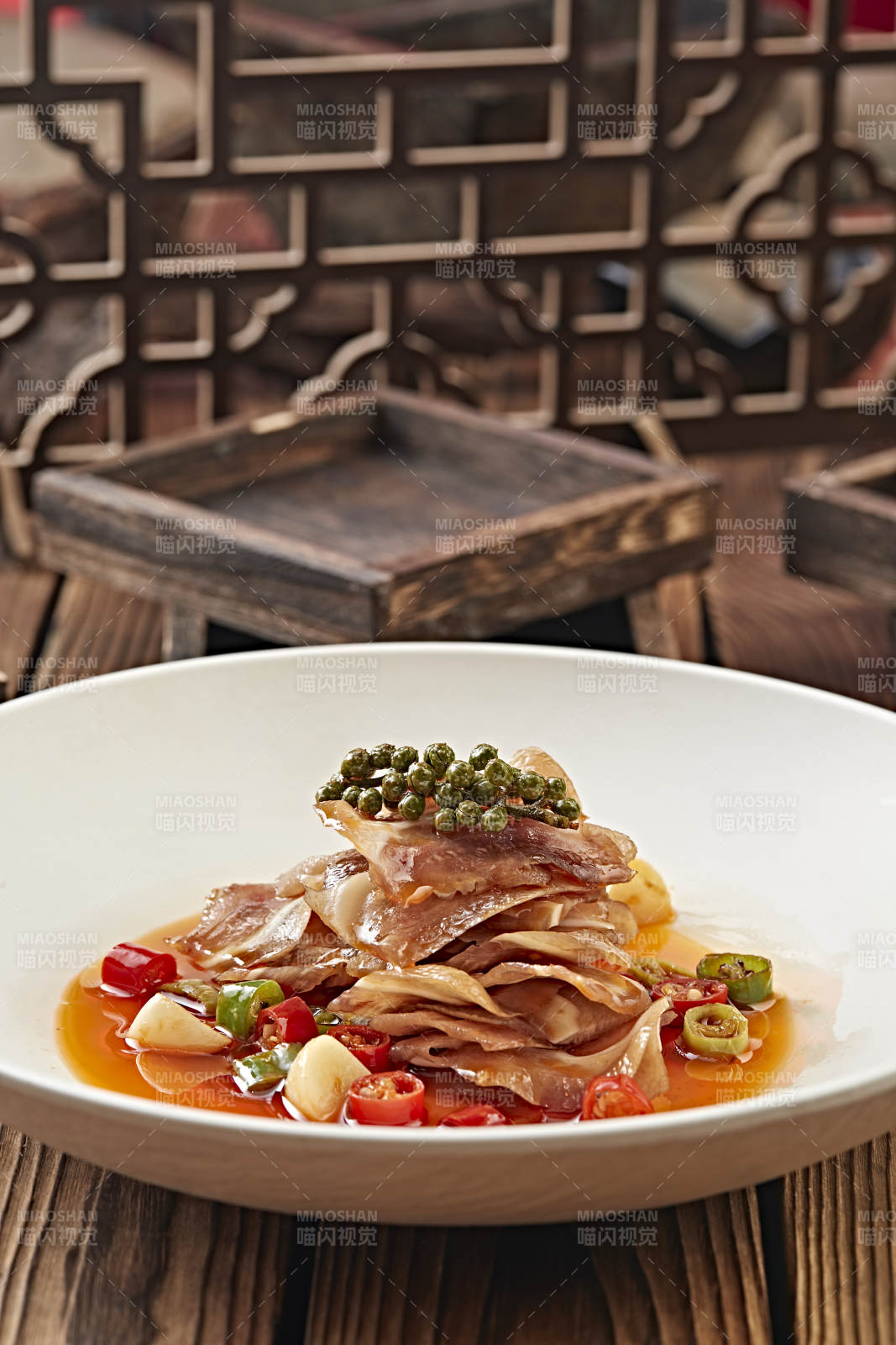 紅油香辣壓豬耳脆切片