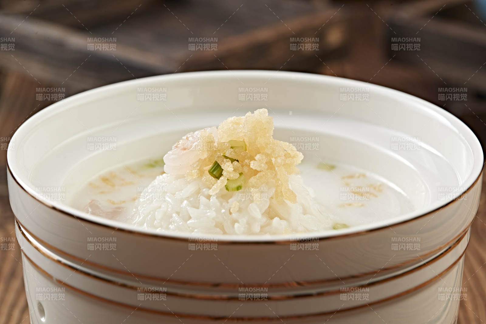 奶湯花膠蝦仁撈飯