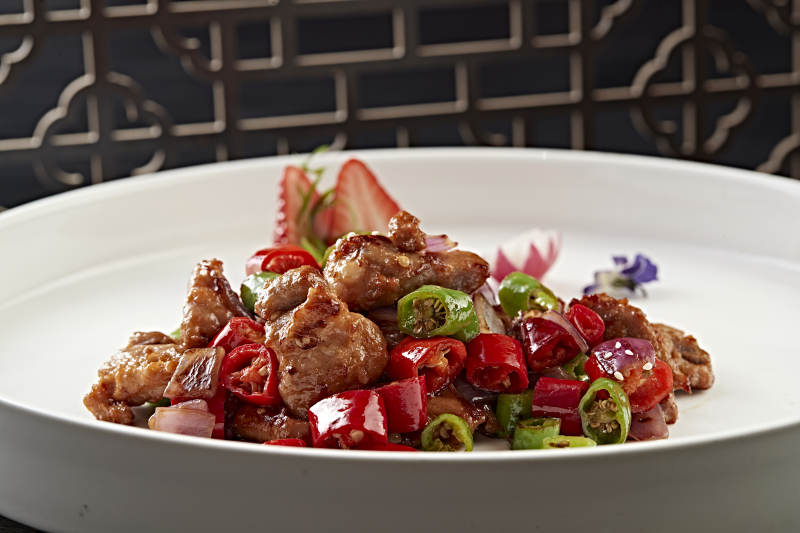 川味香辣炝炒小猪排