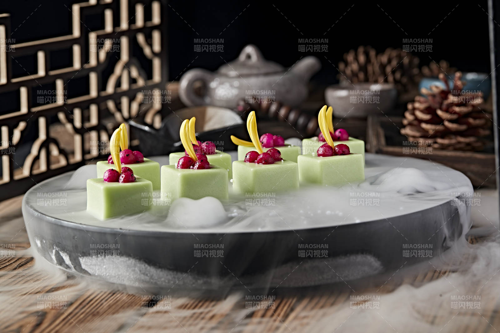 冰镇哈密瓜果冻豆腐