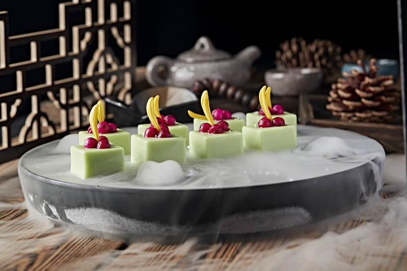 冰镇哈密瓜果冻豆腐