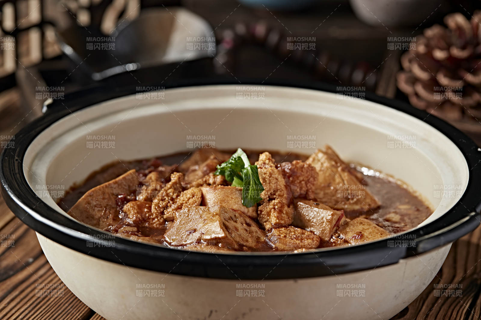 砂锅鱼籽虾酱炖豆腐