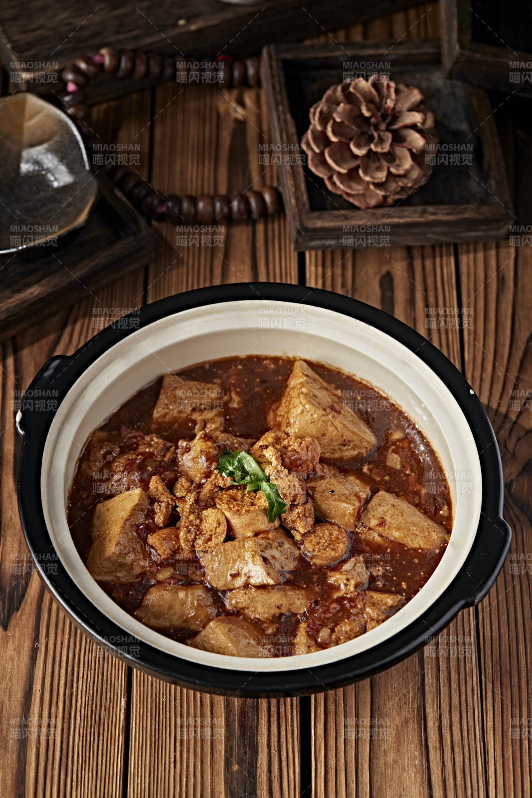 砂锅鱼籽虾酱炖豆腐