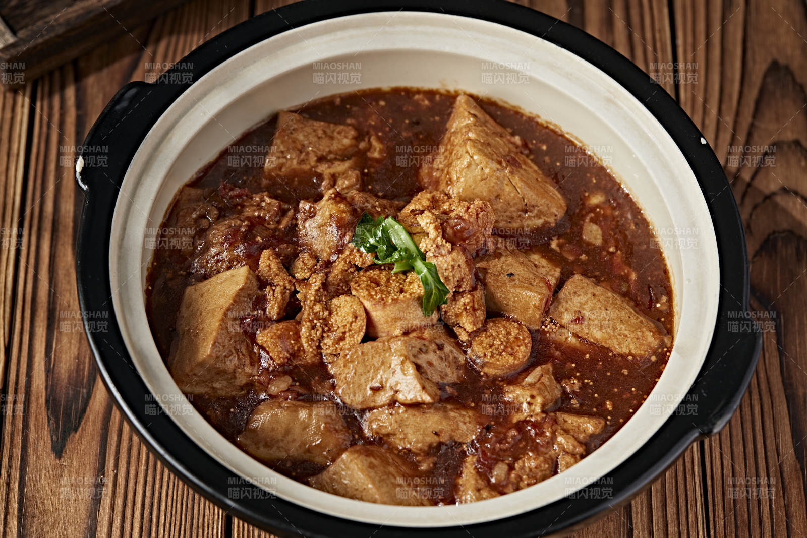 砂锅鱼籽虾酱炖豆腐