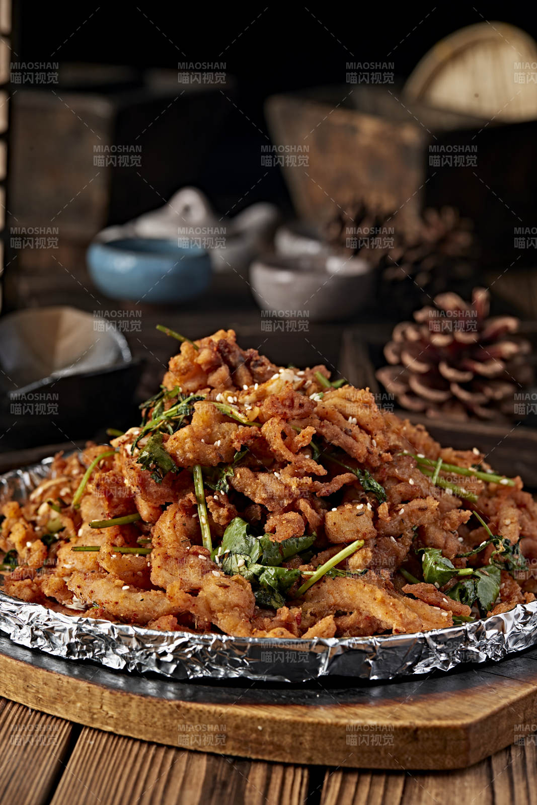 铁板锡纸蒜香黄牛肉