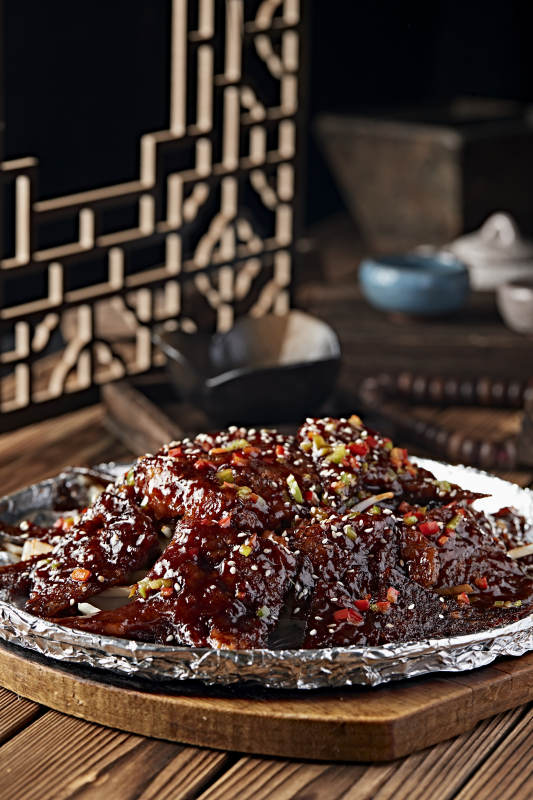 铁板锡纸红烧鲽鱼尾