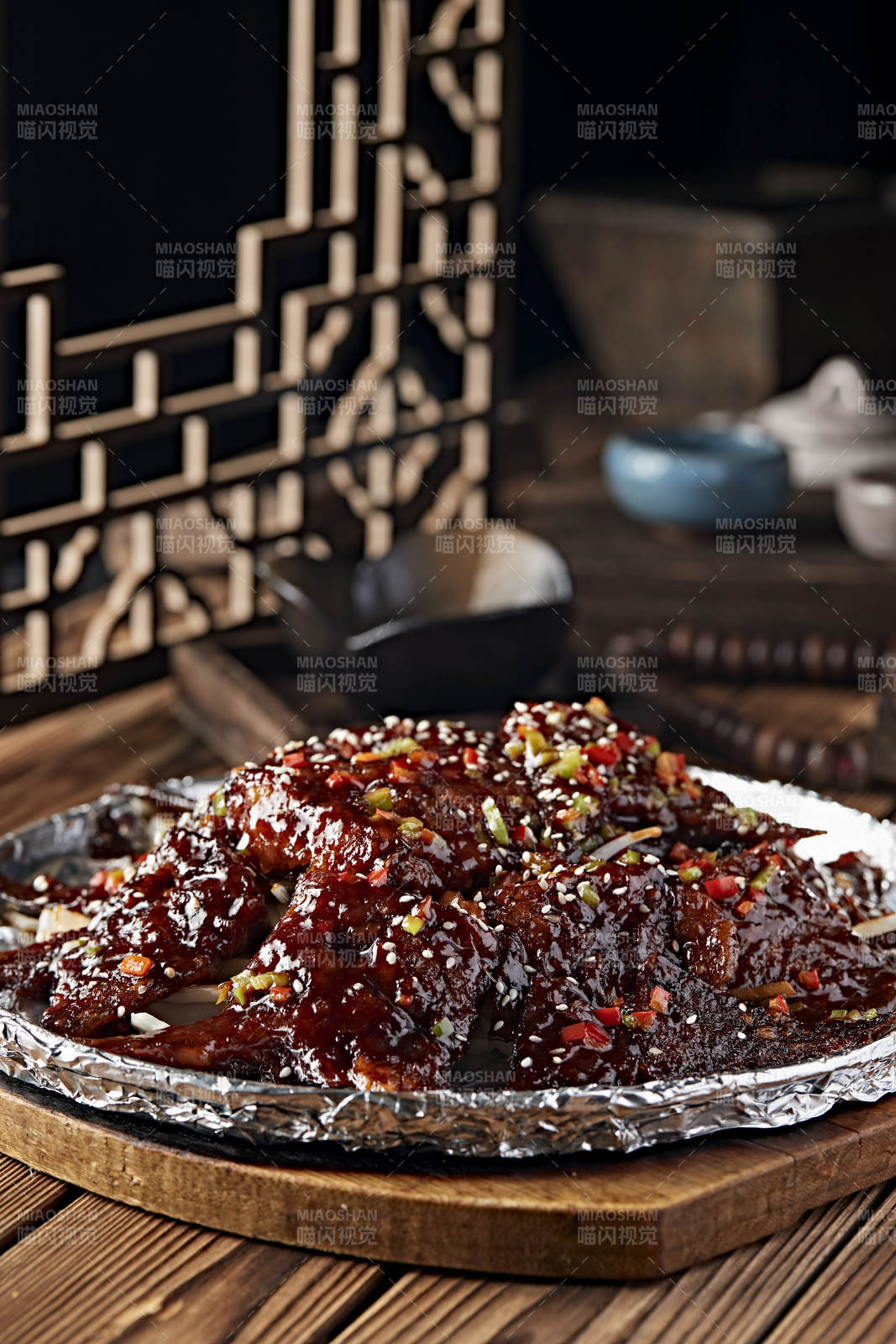 铁板锡纸红烧鲽鱼尾