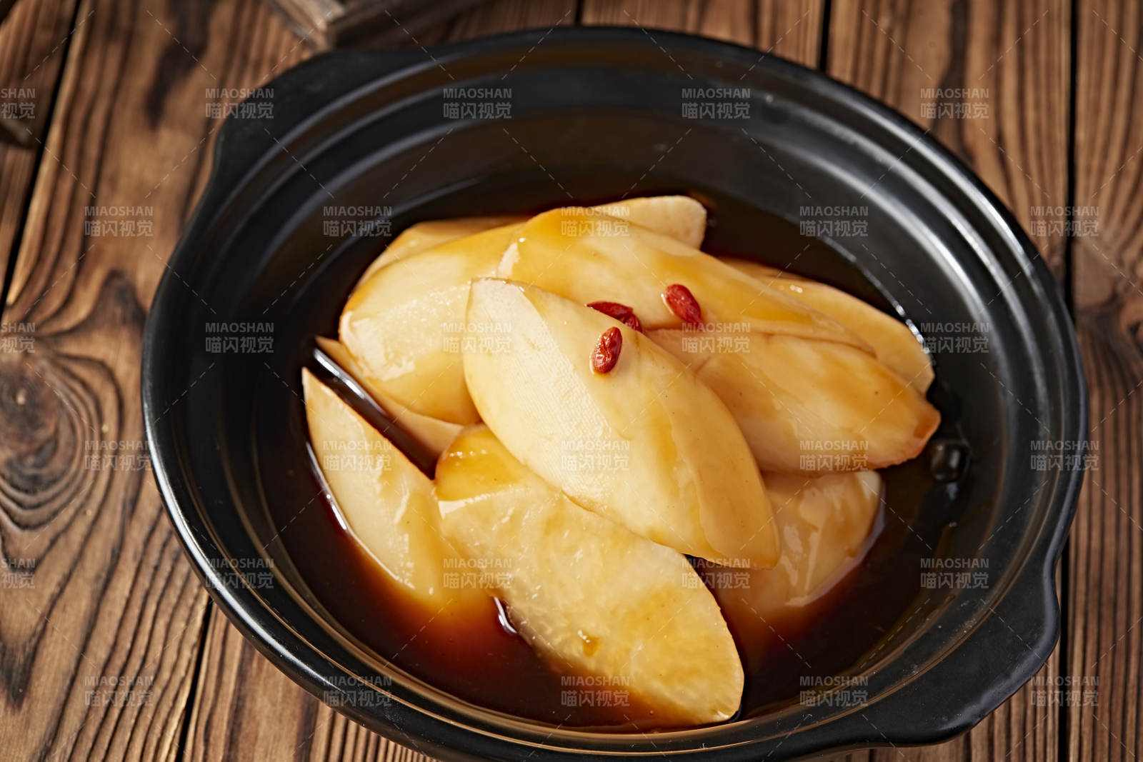 砂锅黄焖白萝卜