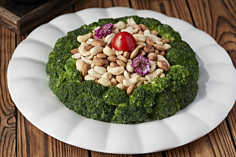 下酒小菜兰花秋实西蓝配花坚果