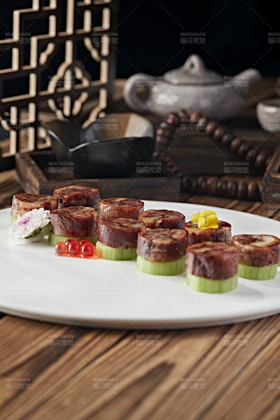 美味凉菜压蹄花卷