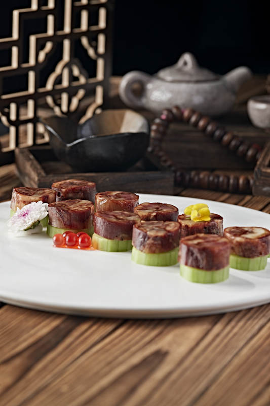 美味凉菜压蹄花卷