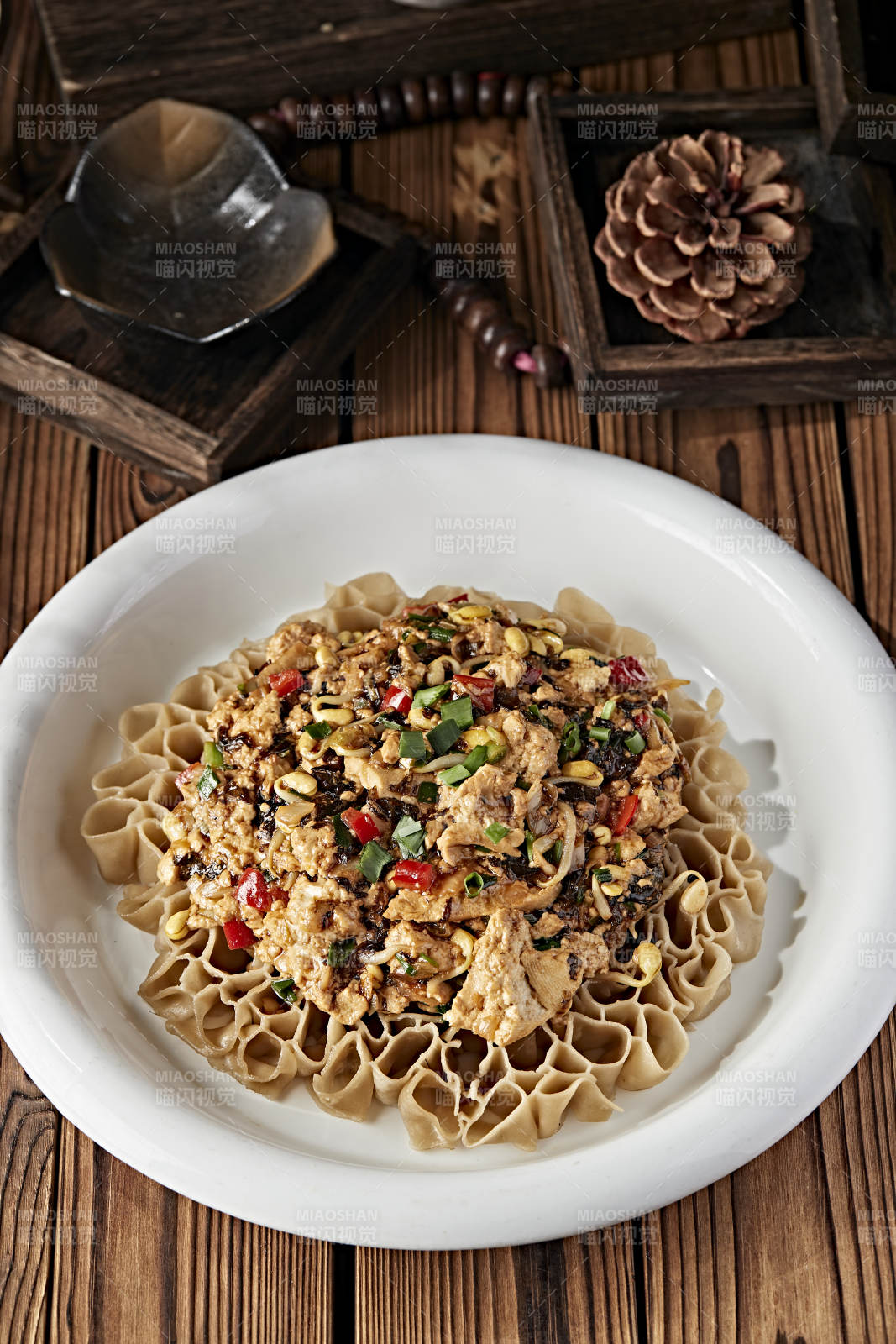 一品莜面栲姥姥