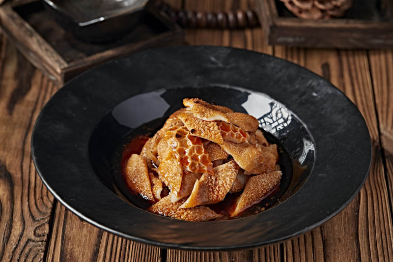 浇汁白水煮羊肚