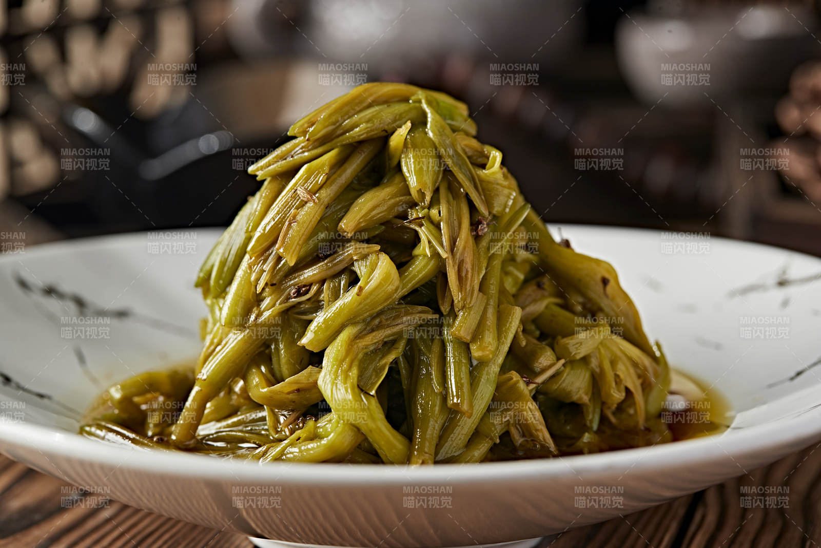 凉拌野生黄花菜