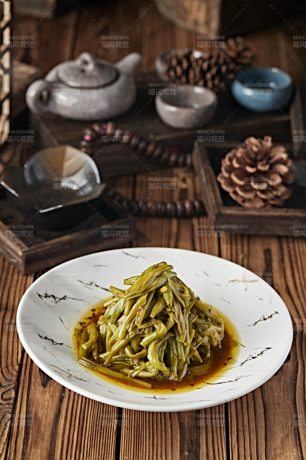 凉拌野生黄花菜