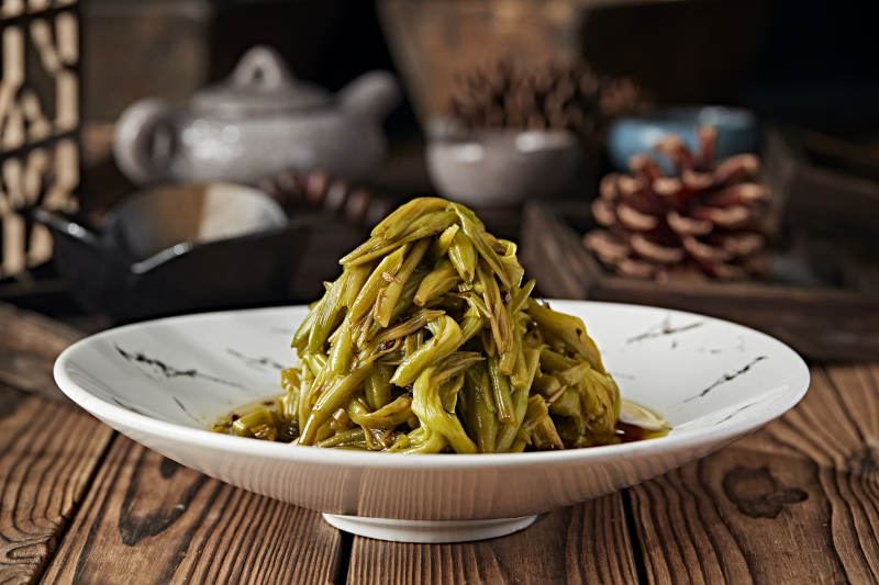 凉拌野生黄花菜