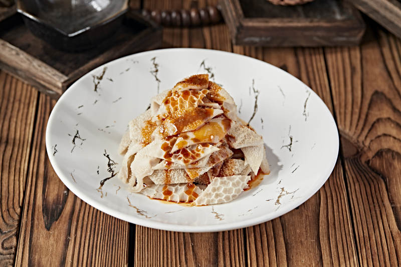 浇汁白水煮羊肚