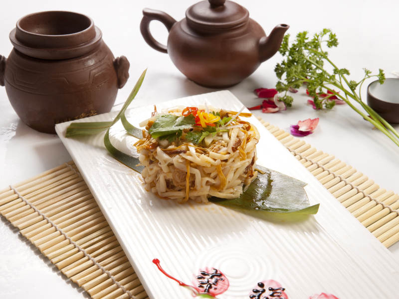 碗扣黄花菜拌白玉菇