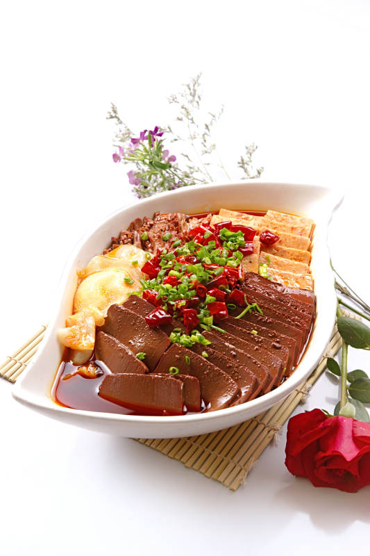 红油川香毛血旺