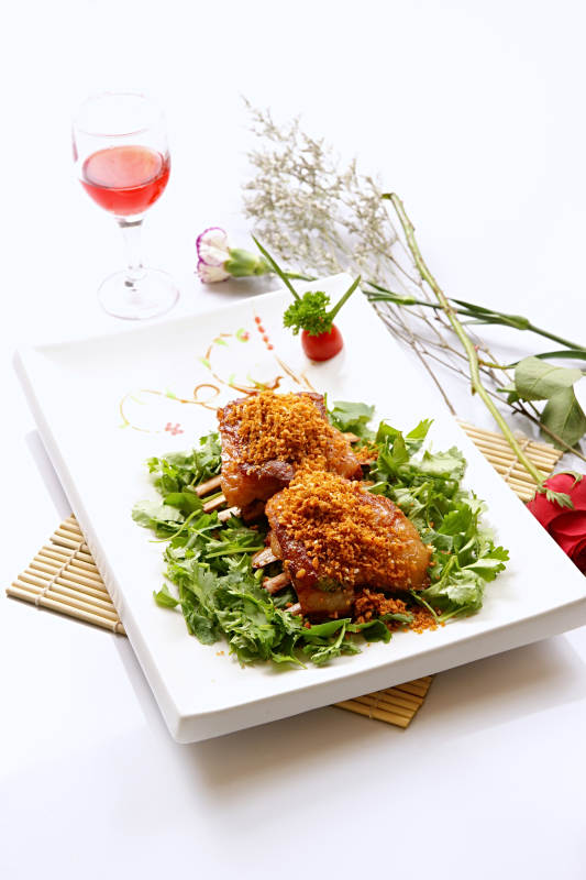 避风塘蒜香炸羊排