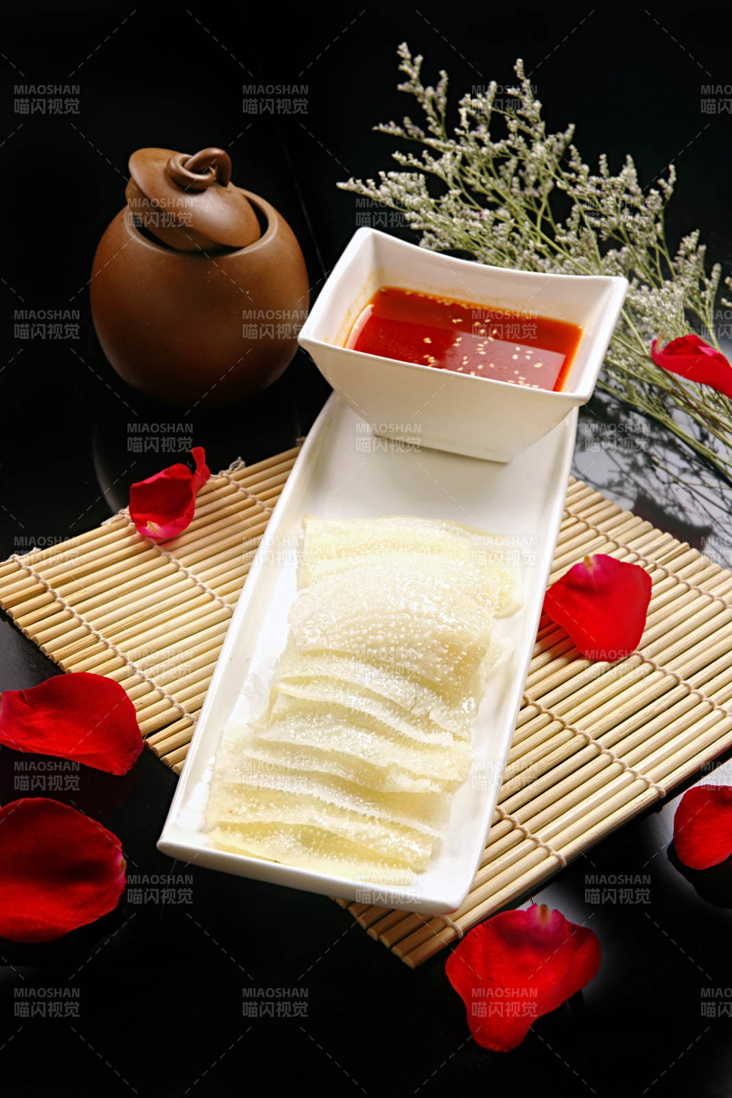 蘸汁过桥煮百叶