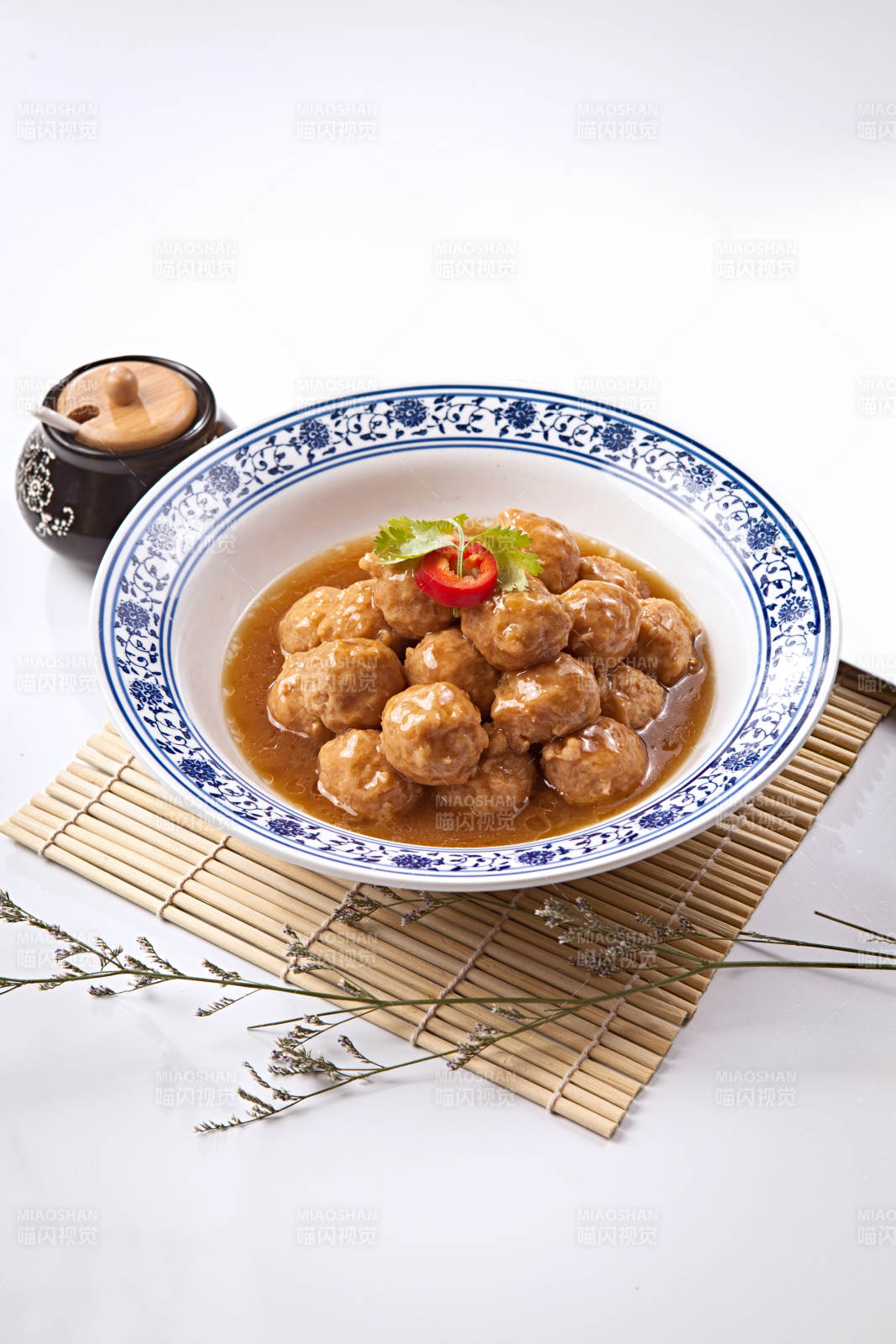 白燒貓頭肉丸子