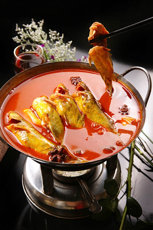 锅仔茄汁吨嘎鱼