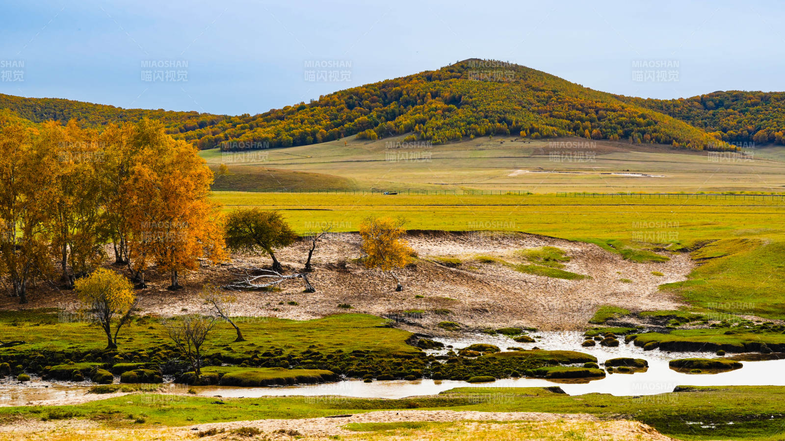 乌兰布统秋日草原风光