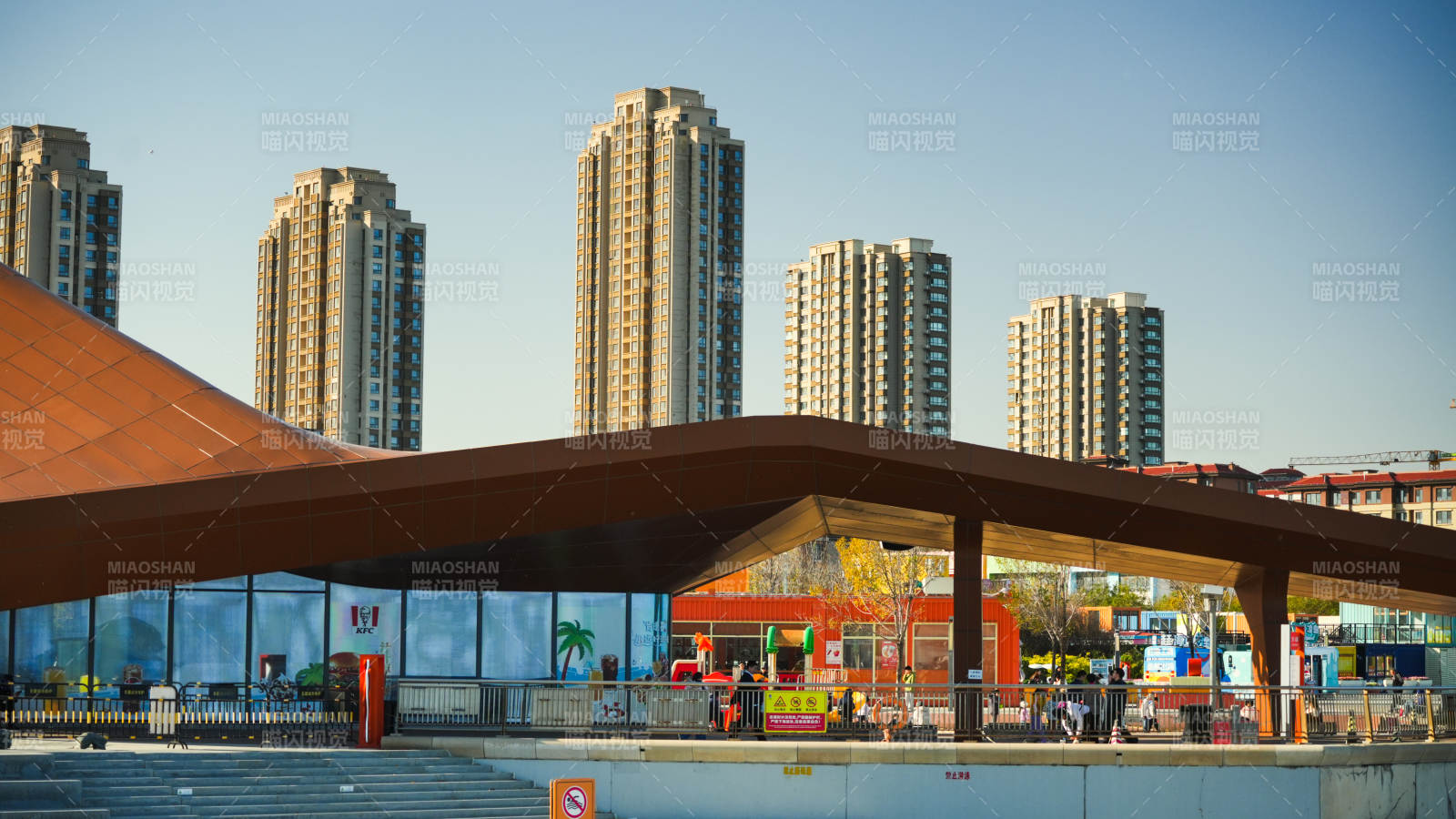 天津现代城市建筑群