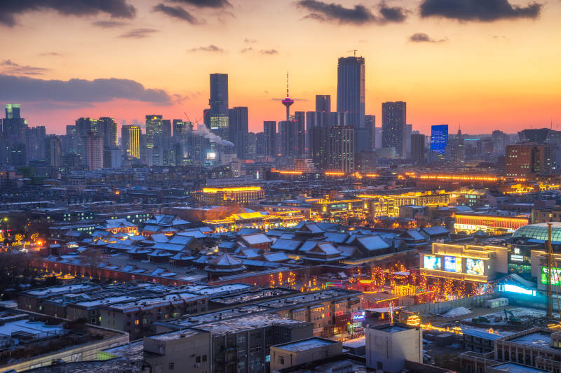 城市夜景璀璨辉煌