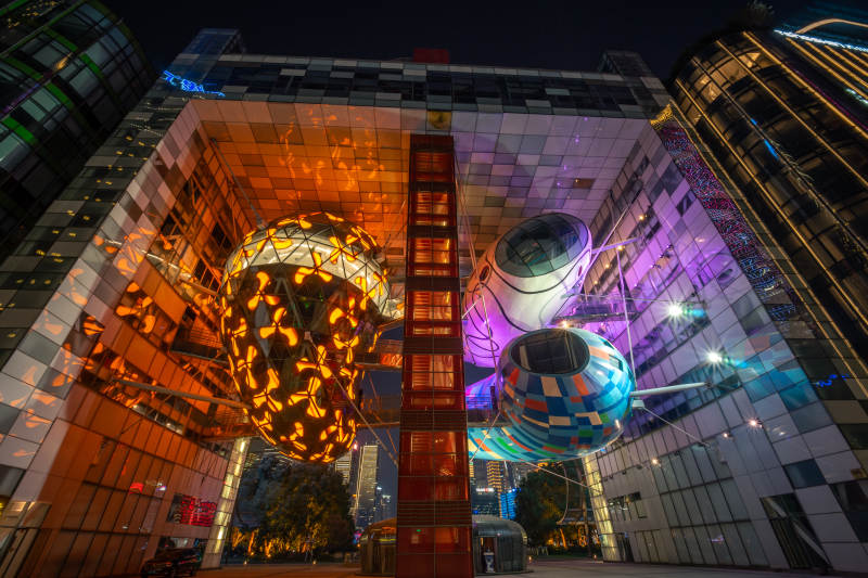 夜幕下的城市奇观