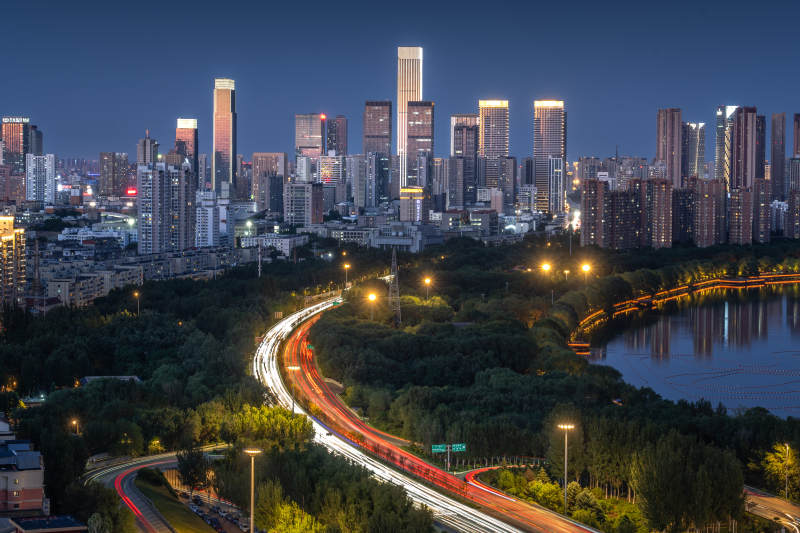 城市夜景璀璨灯火