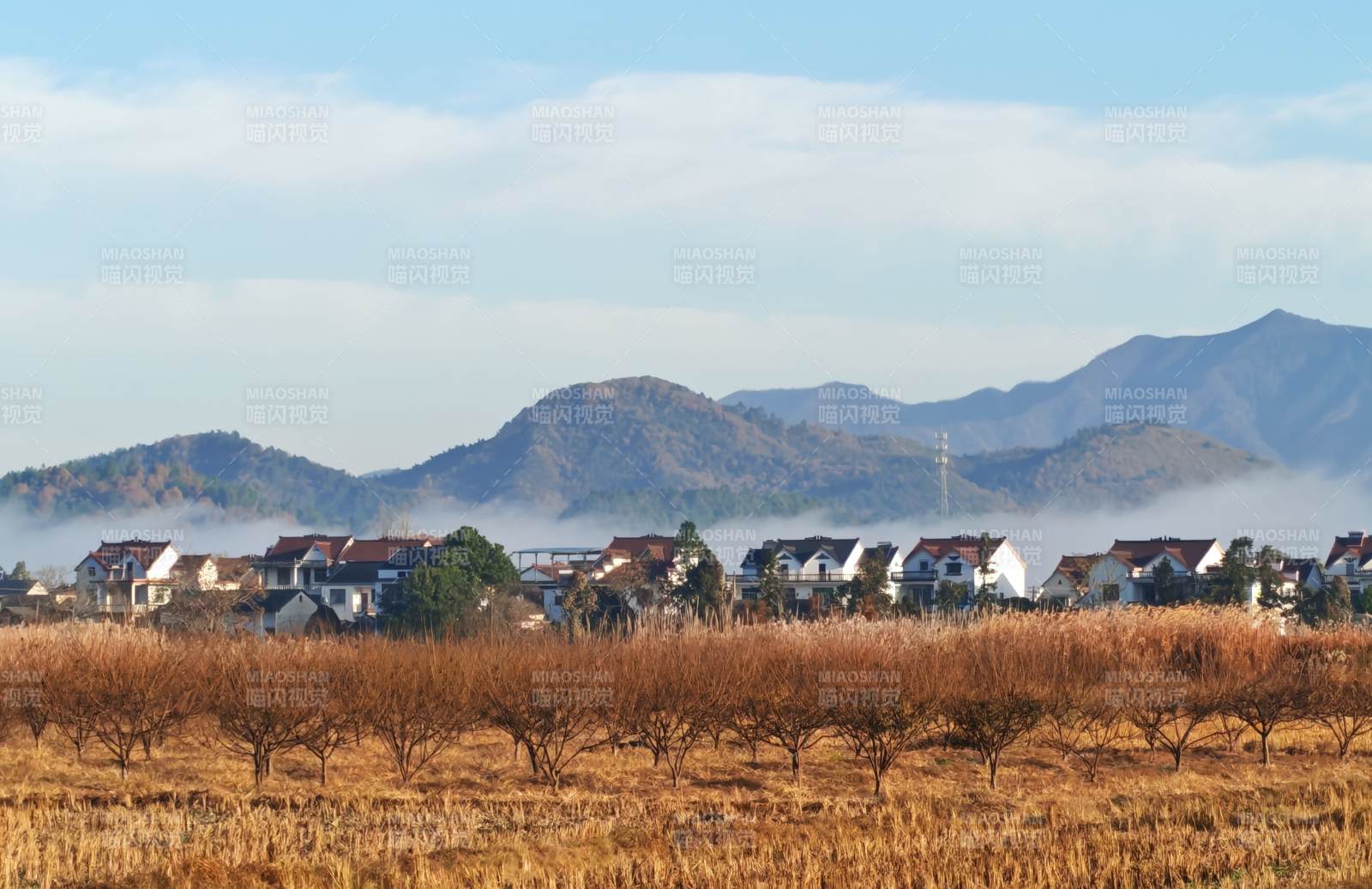 桃花潭山間小鎮秋景