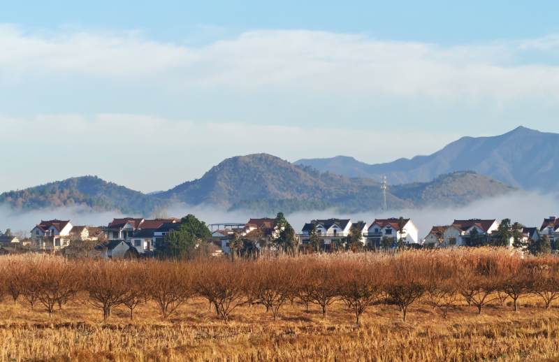 桃花潭山間小鎮秋景