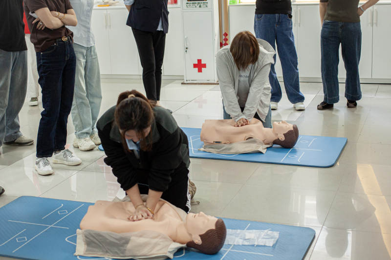 心肺复苏训练现场