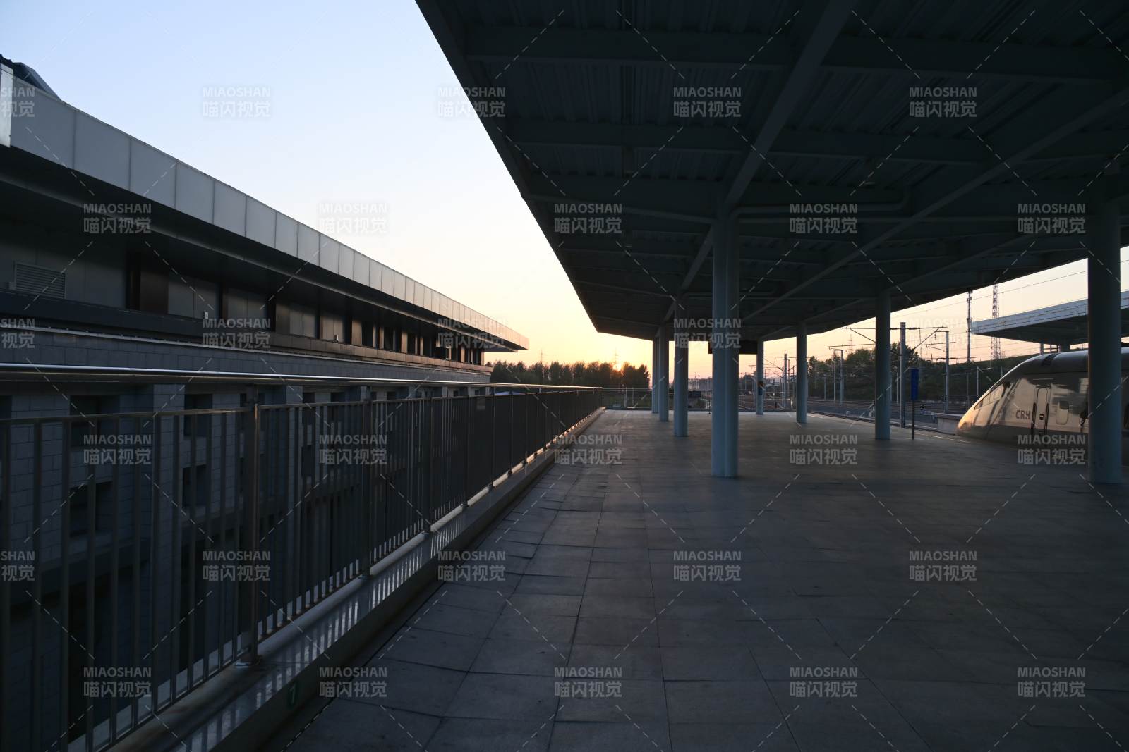 延吉西站黄昏车站静谧景