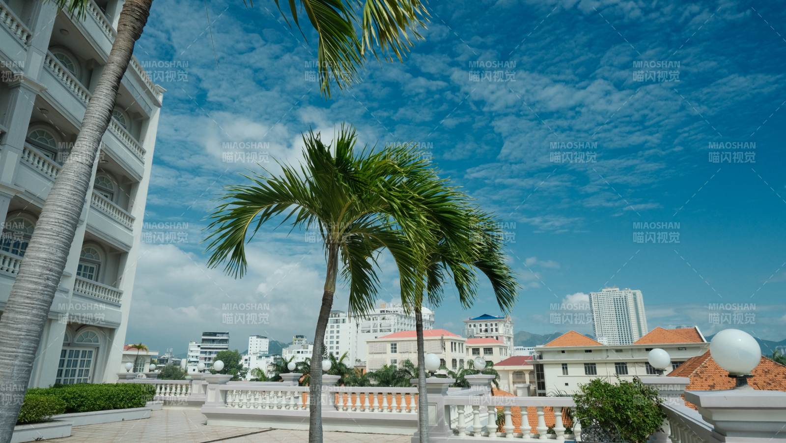 芽庄热带风情建筑群