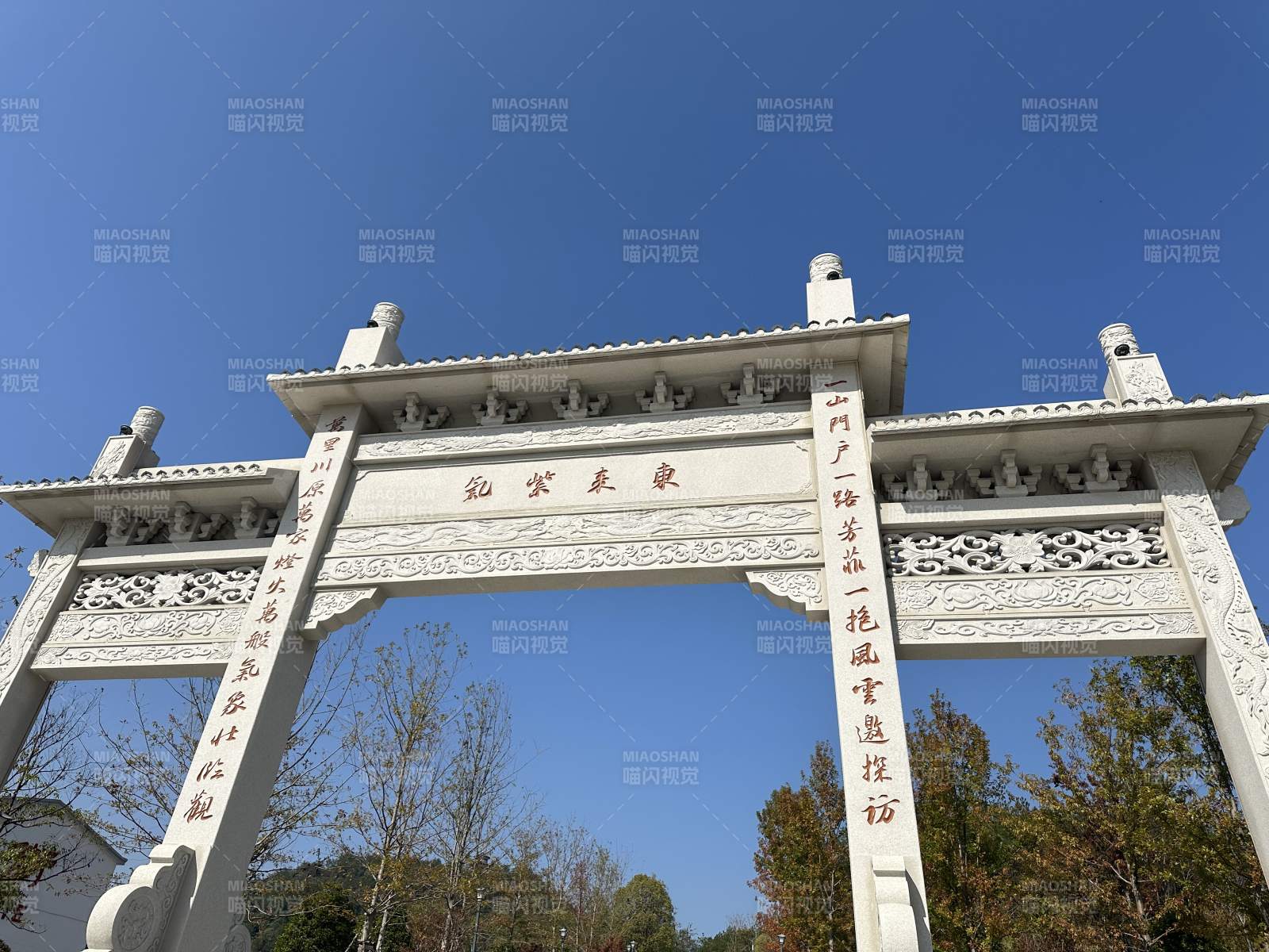 东来紫气门南昌梅岭